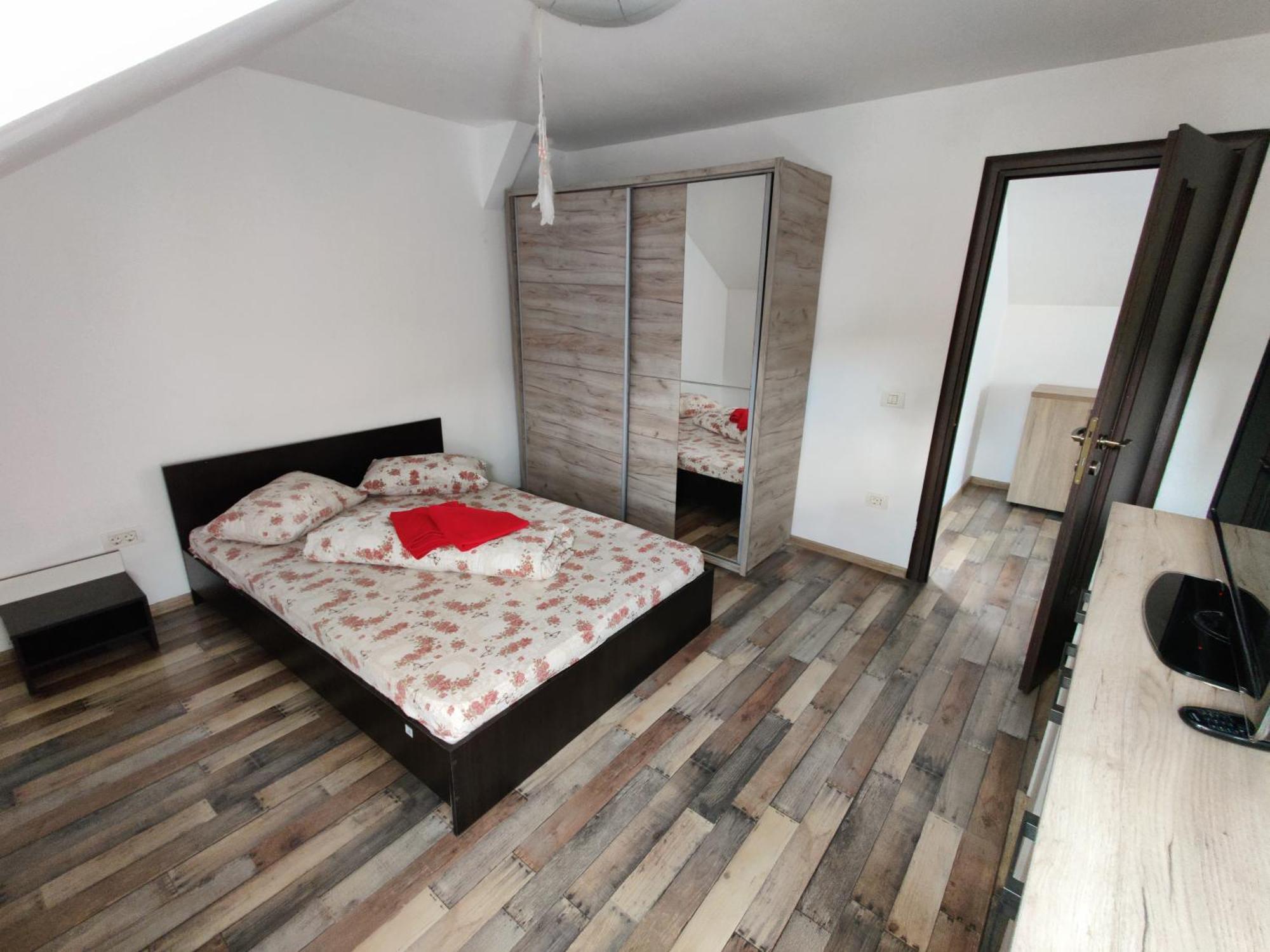 Apartamente De Inchiriat Lucky House Brașov Exterior foto